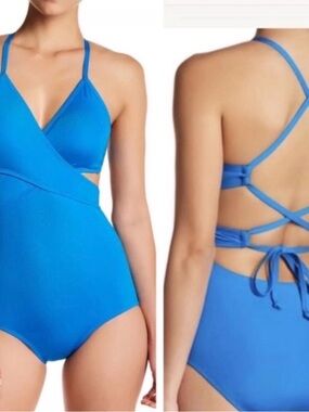 Laundry by design Swimsuit One Piece Swimsuit NWOT size Medium